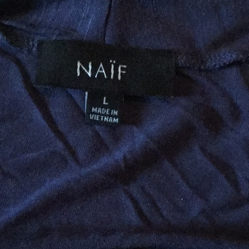 Naïf - Picture 2 of 3